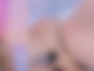 Live cam show with VAIOLET - College Latina on Camsoda