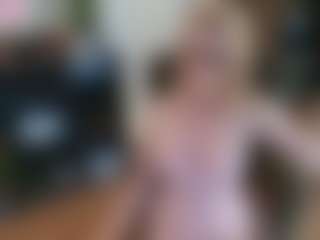 mirelasilver's Live Sex Cam Show