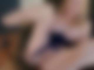 mirelasilver's Live Sex Cam Show