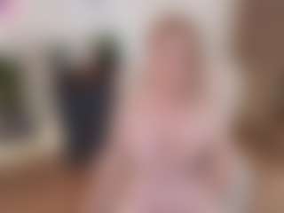 mirelasilver's Live Sex Cam Show