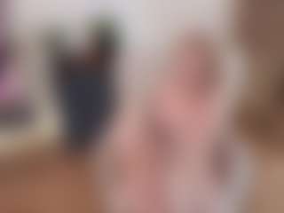mirelasilver MILF webcam performer live streaming