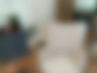 Live cam show with mirelasilver - Trimmed Granny on parknlotfishbdy