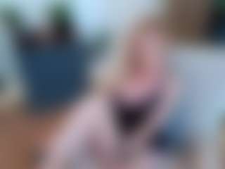 mirelasilver's Live Sex Cam Show