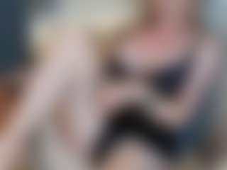 mirelasilver MILF webcam performer live streaming