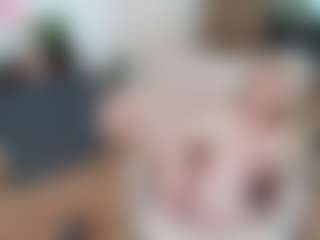mirelasilver's Live Sex Cam Show