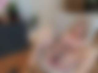 mirelasilver's Live Sex Cam Show