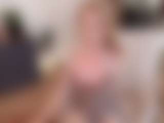 Live cam show with mirelasilver - Fingering MILF on SpankPalCams