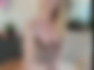 mirelasilver's Live Sex Cam Show