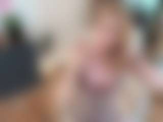 mirelasilver's Live Sex Cam Show