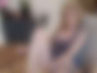 mirelasilver's Live Sex Cam Show
