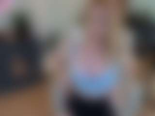 mirelasilver's Live Sex Cam Show
