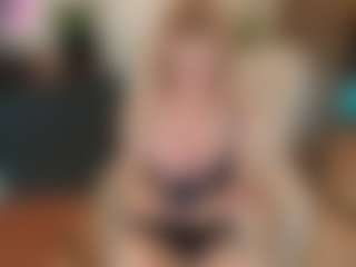 mirelasilver's Live Sex Cam Show