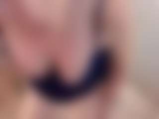 mirelasilver's Live Sex Cam Show