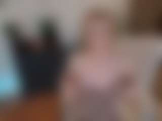 mirelasilver's Live Sex Cam Show