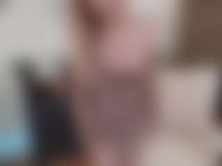 mirelasilver's Live Sex Cam Show