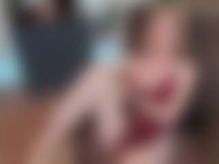 mirelasilver's Live Sex Cam Show