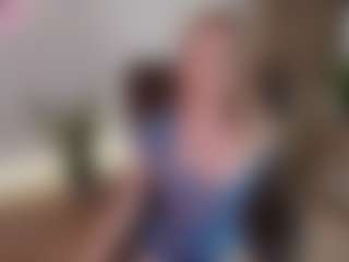 mirelasilver's Live Sex Cam Show