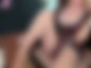 mirelasilver's Live Sex Cam Show