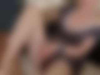 mirelasilver's Live Sex Cam Show