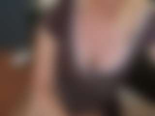 mirelasilver's Live Sex Cam Show
