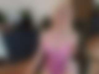 Live cam show with mirelasilver - Green Eyes on ObeyMaria