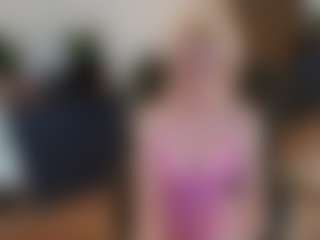 Live cam show with mirelasilver - Blonde Hair MILF on parknlotfishbdy