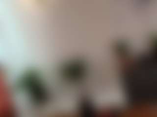 mirelasilver's Live Sex Cam Show