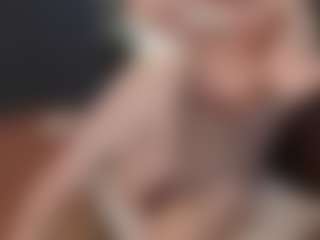 mirelasilver's Live Sex Cam Show