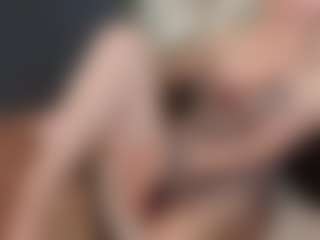 Live cam show with mirelasilver - Fingering MILF on SmokeAndPoke