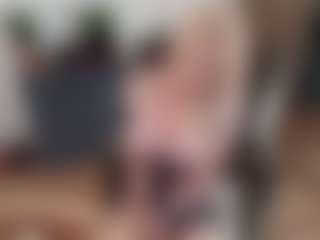 mirelasilver's Live Sex Cam Show