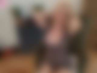 mirelasilver's Live Sex Cam Show