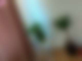 mirelasilver's Live Sex Cam Show