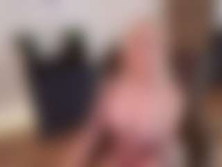 mirelasilver's Live Sex Cam Show