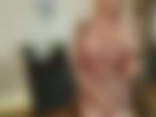 mirelasilver's Live Sex Cam Show