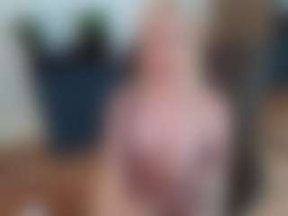 mirelasilver's Live Sex Cam Show
