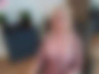mirelasilver's Live Sex Cam Show