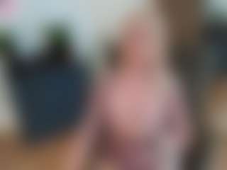 mirelasilver's Live Sex Cam Show