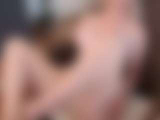 mirelasilver MILF webcam performer live streaming