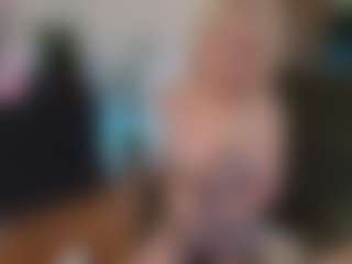 mirelasilver's Live Sex Cam Show