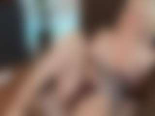 mirelasilver's Live Sex Cam Show