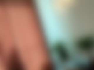 mirelasilver's Live Sex Cam Show
