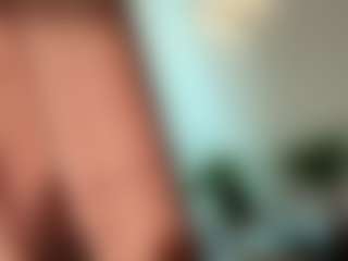mirelasilver's Live Sex Cam Show