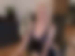 mirelasilver's Live Sex Cam Show