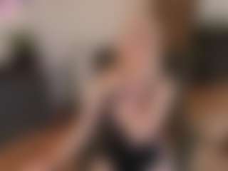 Live cam show with mirelasilver - Blonde Hair MILF on Camsoda