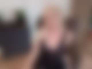 mirelasilver's Live Sex Cam Show