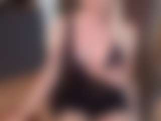 mirelasilver's Live Sex Cam Show