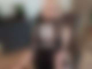 mirelasilver's Live Sex Cam Show