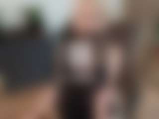 mirelasilver's Live Sex Cam Show