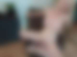 mirelasilver's Live Sex Cam Show