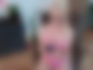 mirelasilver's Live Sex Cam Show